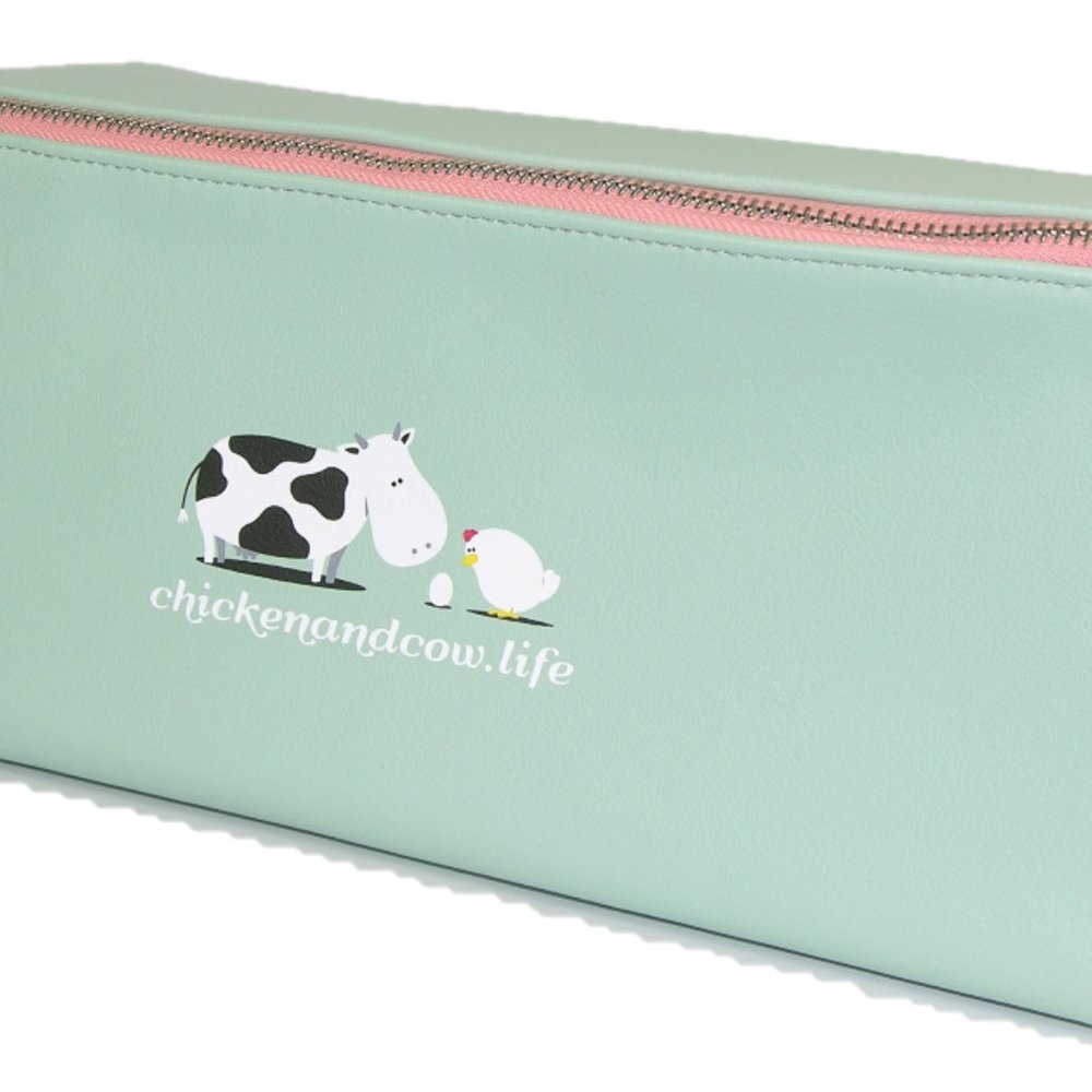 ❄️ Holiday Gift Sale! ❄️  Space Maker Cosmetic Case